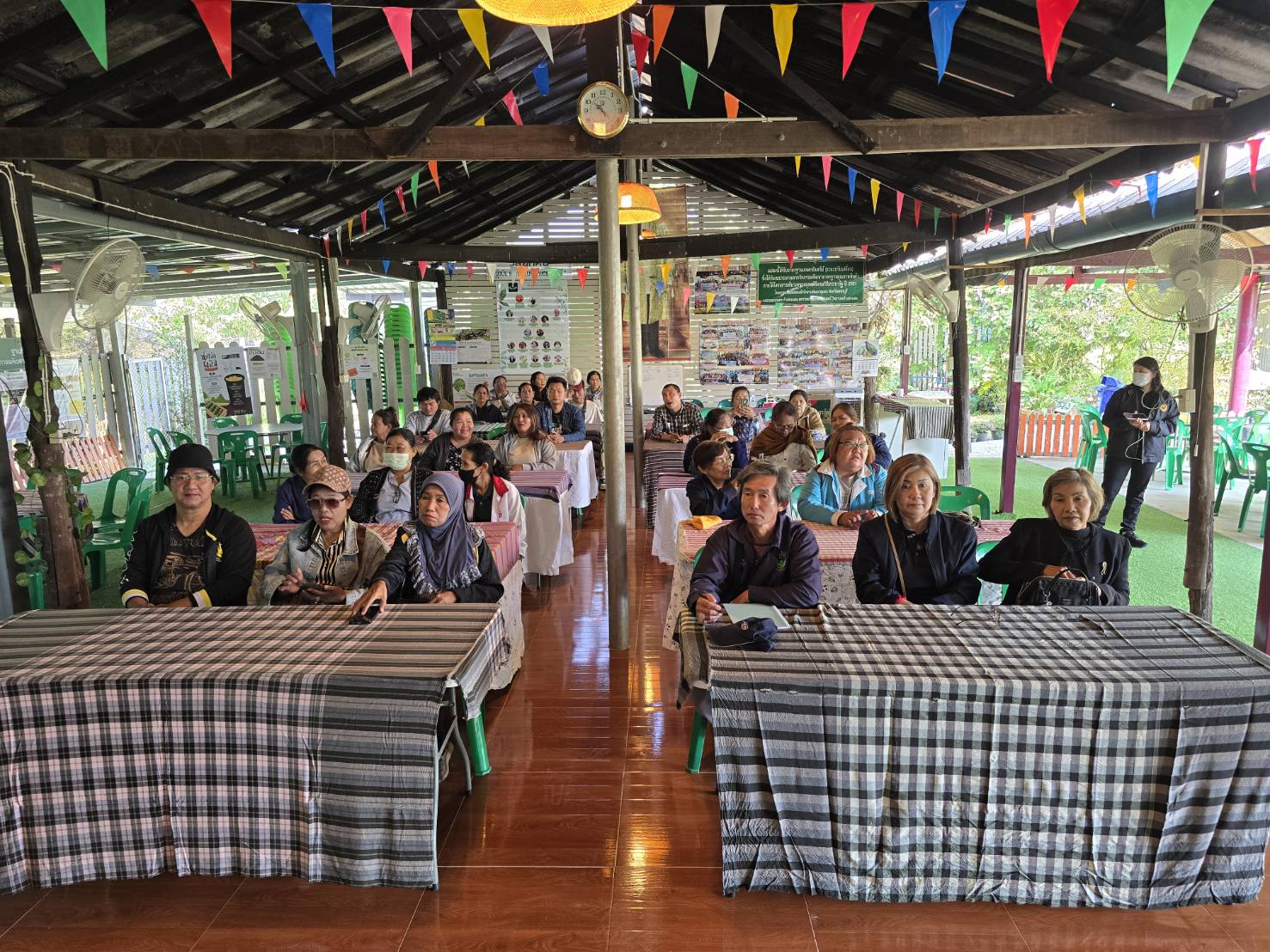 title - ปฏิรูปที่ดินจังหวัดเพชรบุรี เป็นประธานเปิดโครงการพัฒนาเกษตรกรปราดเปรื่อง (Smart Farmer) กิจกรรมพัฒนาเกษตรกรปราดเปรื่องในเขตปฏิรูปที่ดิน (Smart Farmer) ปีงบประมาณ พ.ศ. 2569